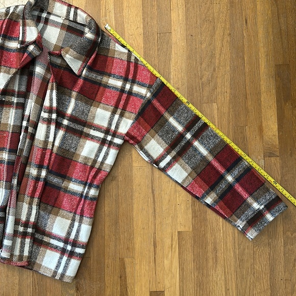 *last chance* Amazon Yeokou | Women’s red & white plaid shacket w/ buttons - Picture 10 of 16